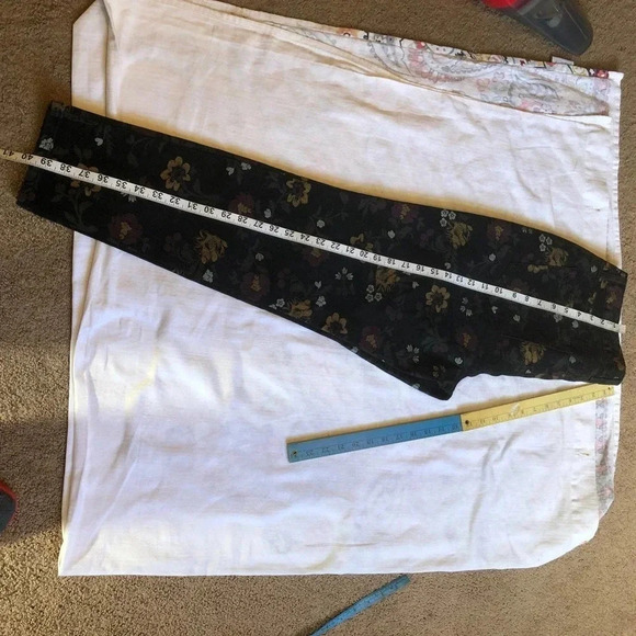 Charter Club Floral printed Skinny Ankle Women jeans size 12 - Picture 2 of 4